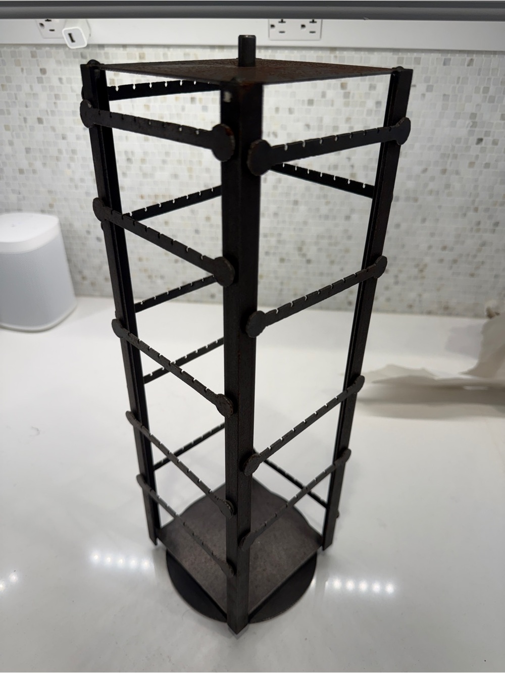 Rotating Metal Jewelry Earring Holder